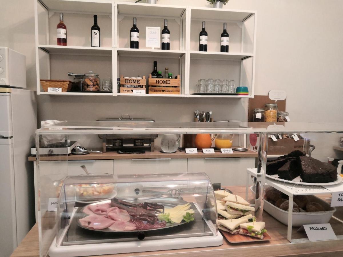 Iride & Breakfast- Ideale Per Famiglie E Coppie Hotel 2*
